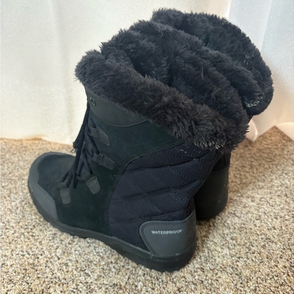 Columbia Women's Ice Maiden II Black Snow Winter Waterproof Fur Boots Size 9 GUC - Picture 3 of 6
